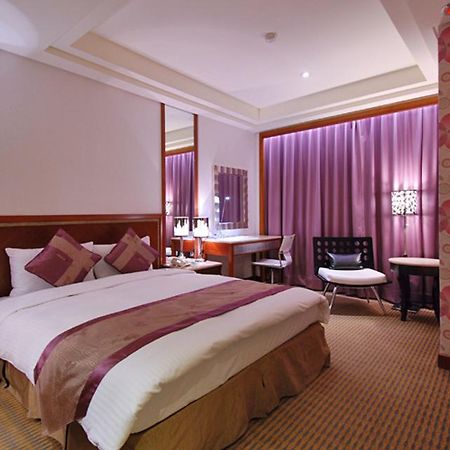 Hej Taipei Arena Hotel Ngoại thất bức ảnh